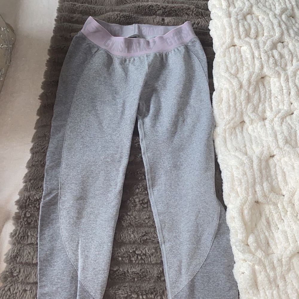 pastel pink and grey gym shark full length leggings